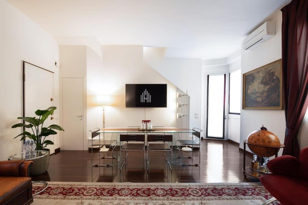 Spiga Duplex Suites By Montenapoleone Living Milan Exterior photo